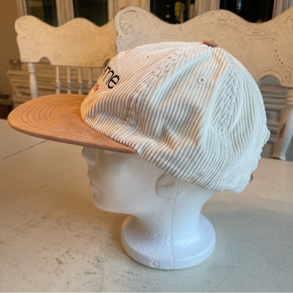 BNWT Supreme Classic Logo Corduroy 6 Panel Off White - Picture 5 of 8